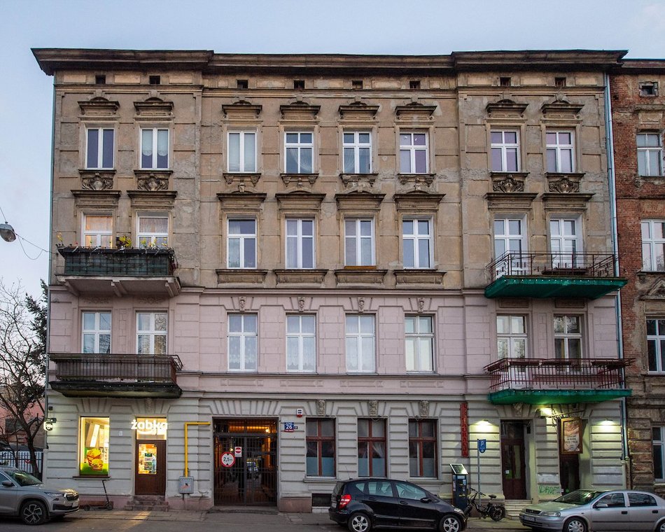 Łódź. Aż 15 kamienic w centrum Łodzi do remontu. Mijasz je codziennie