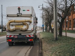 Łódź. Kolejny dzień wielkiego sprzątania w Łodzi - Milionowa