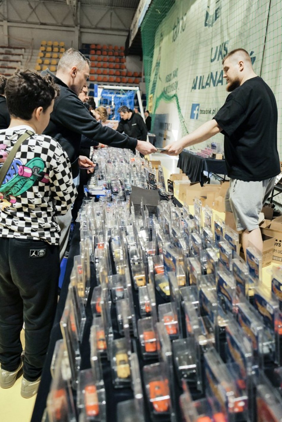 Łódź. Targi Modeli Samochodowych w Łodzi przyciągnęły tłumy! Gratka dla fanów Hot Wheels