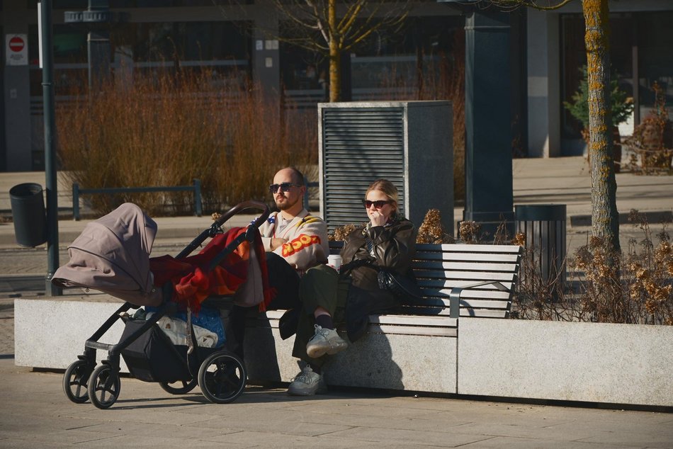 Wiosna w Łodzi! Piotrkowska i Plac Wolności pełne spacerowiczów!