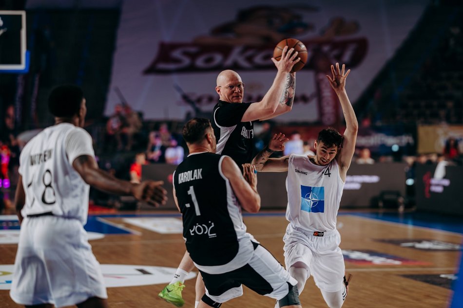 Gortat Team - drużyna NATO