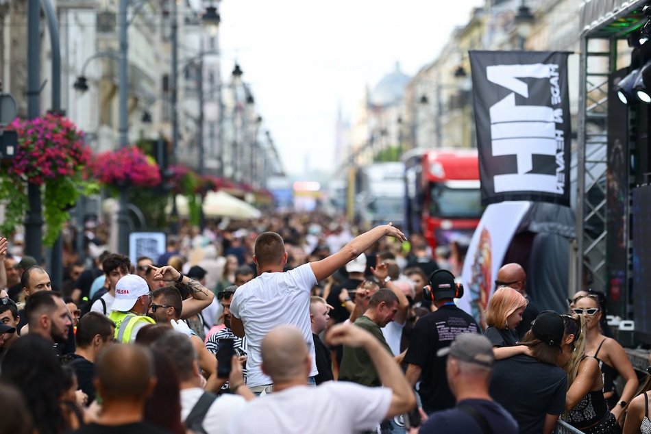 Łódź. Parada Wolności 2025 w Łodzi. Największy klub muzyczny pod gołym niebem