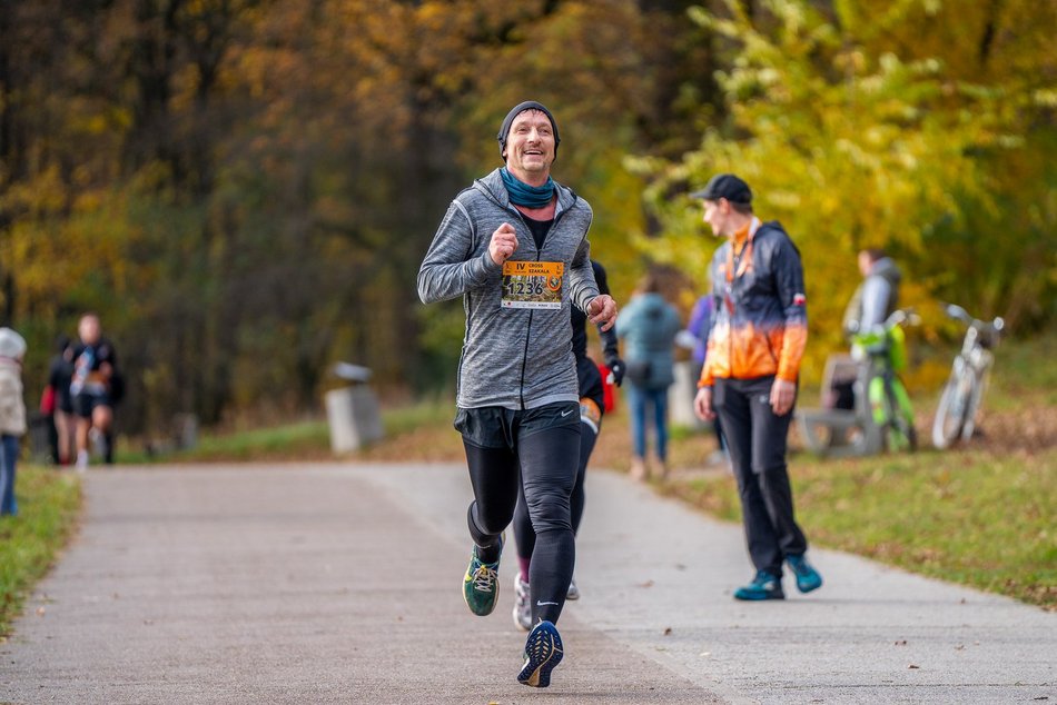 Łódź. Jesienny Festiwal Szakala w Łodzi. Brałeś/aś udział w biegu? Znajdź się na zdjęciach