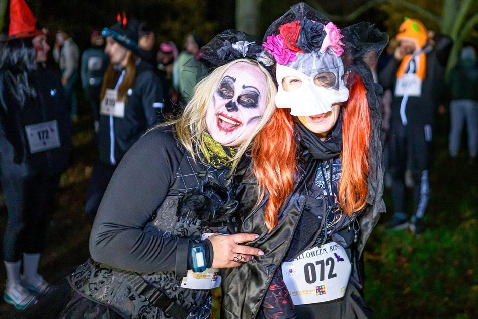 Łódź. Halloween Run w parku na Zdrowiu. Tak bawią się biegacze z Łodzi!