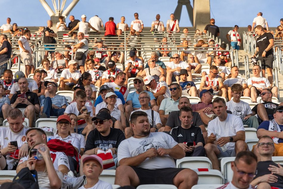 Łódź. Kibice na meczu ŁKS Łódź ze Stalą Mielec. Byłeś? Odszukaj się w naszej galerii