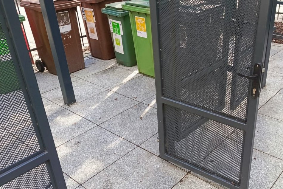 Wiosenne porządki w Łódzkich Nieruchomościach. Podwórka, elewacje i klatki schodowe na błysk!