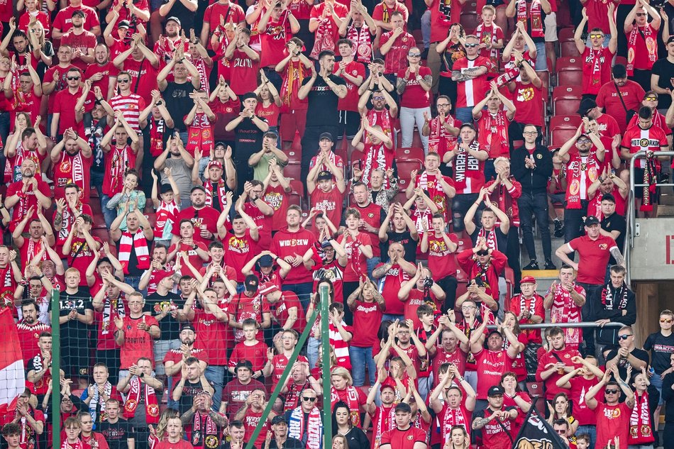 Kibice na meczu Widzewa Łódź