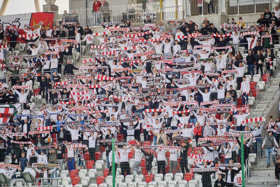 Kibice na meczu ŁKS Łódź - Arka Gdynia