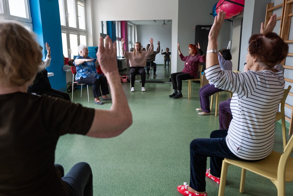 Łódź. Centra Zdrowego i Aktywnego Seniora w Łodzi na luty. Zabawy, sport i zajęcia edukacyjne