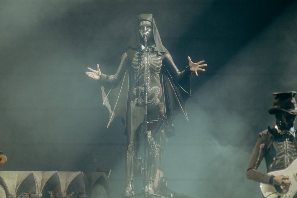 Łódź. Ghost w Atlas Arenie w Łodzi. Teatralny rock ze Szwecji wypełnił halę!