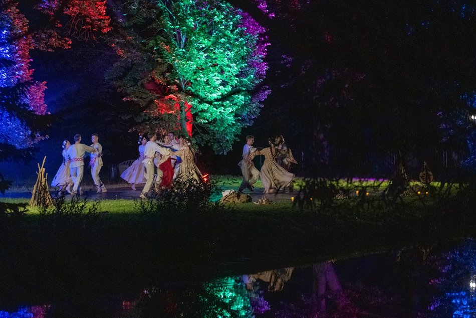 Łódź. Noc Świętojańska w Ogrodzie Botanicznym w Łodzi