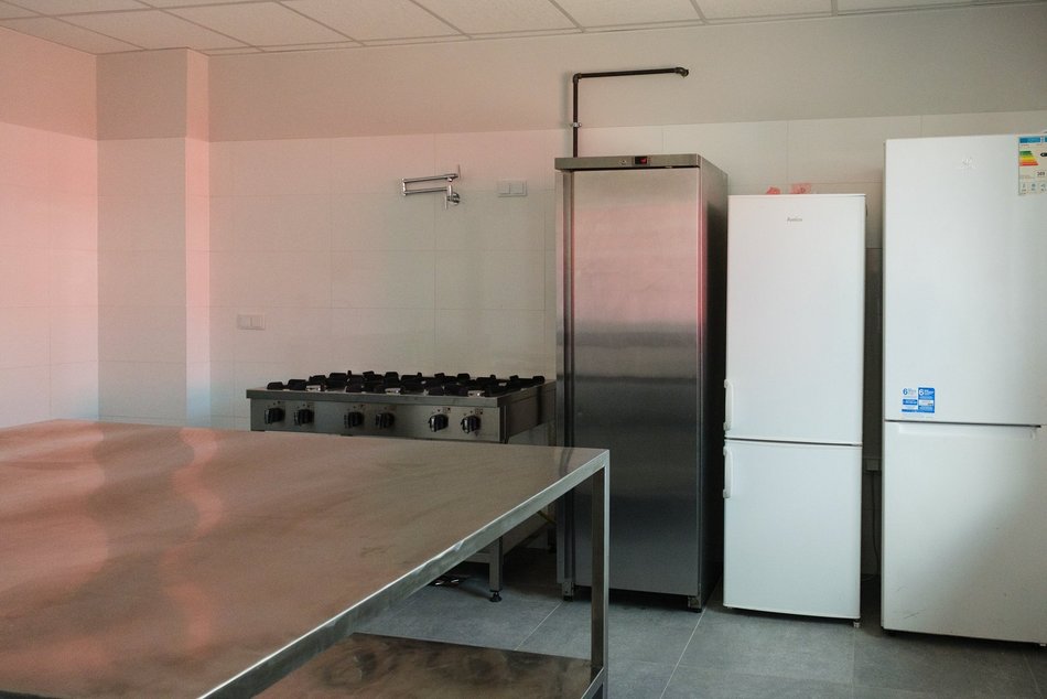 Łódź. Remiza OSP na Wiskitnie w Łodzi pięknieje. Remont dachu, nowe okna, łazienki oraz kuchnia