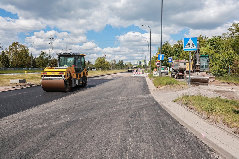 Łódź. Remont Puszkina. Drogowcy rozpoczęli wymianę nawierzchni
