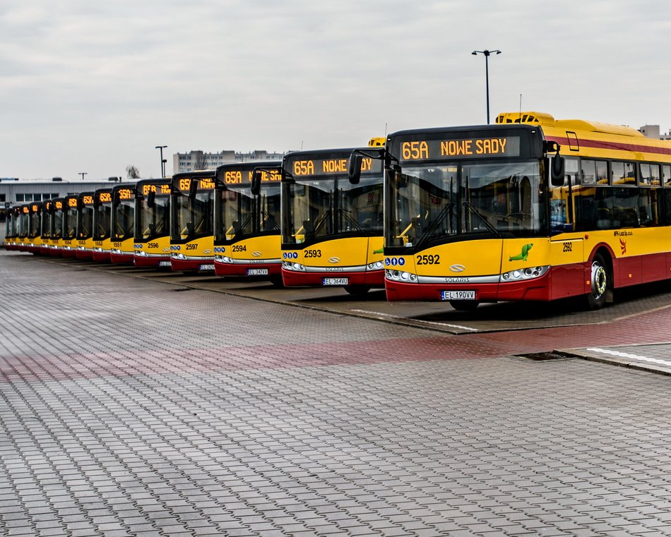Autobusy MPK Łódź w zajezdni