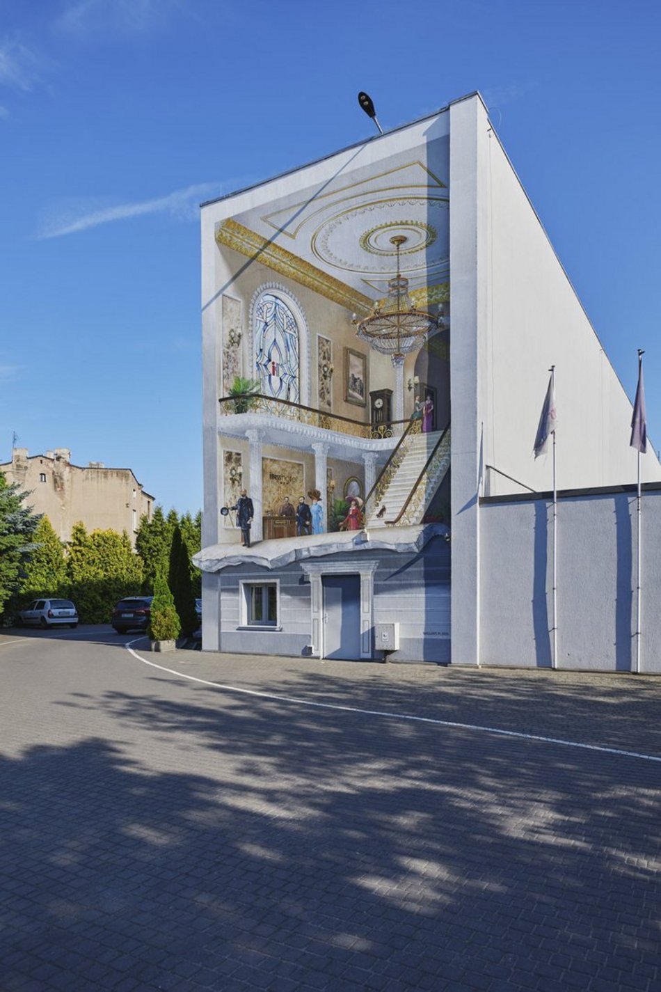 mural na ścianie hotelu