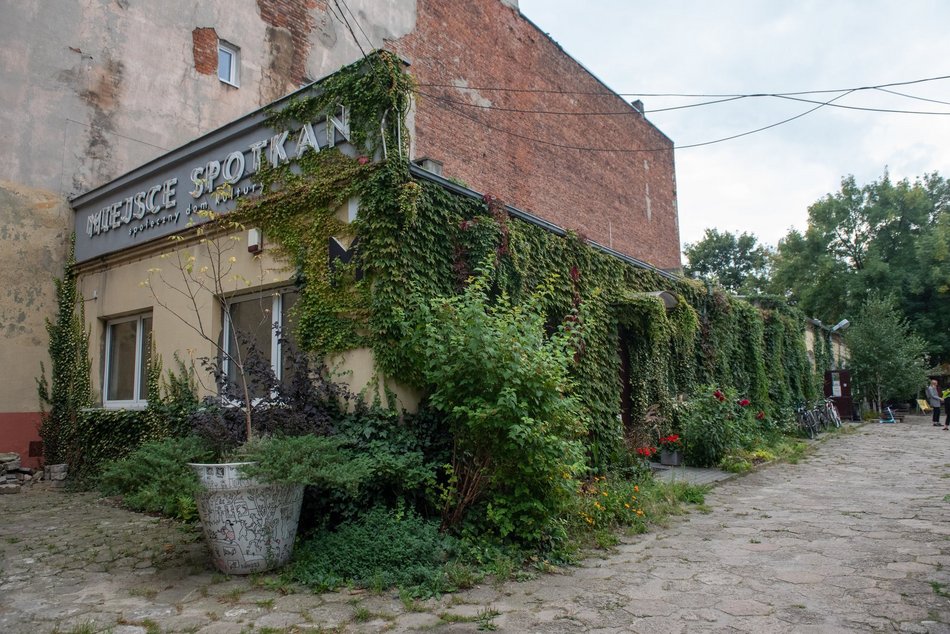 Łódź. Mikrogranty dla seniorów 2026 w Łodzi. Można już składać wnioski! [SZCZEGÓŁY]