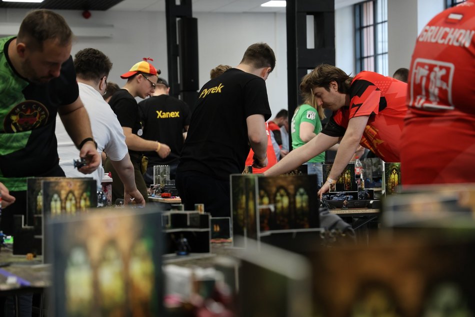 Łódź. Warhammer 40,000 opanował EC1 Łódź! Zobacz, jak wygląda zmagania na turnieju bitewniaków