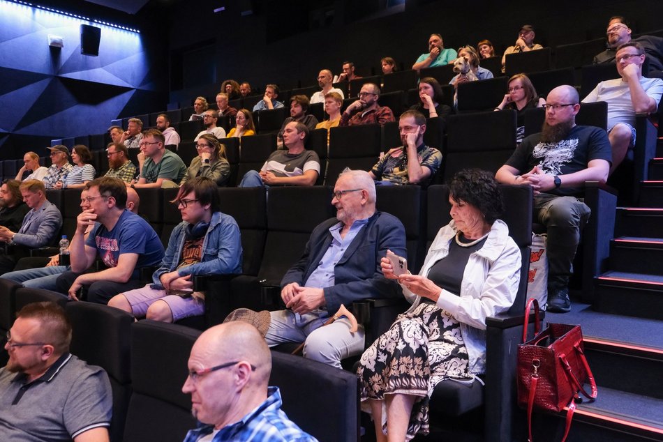 Łódź. Czerwcowy repertuar w kinie EC1 Łódź. Wtorki dla Seniora, filmy Wajdy, k-pop, thillery i więcej