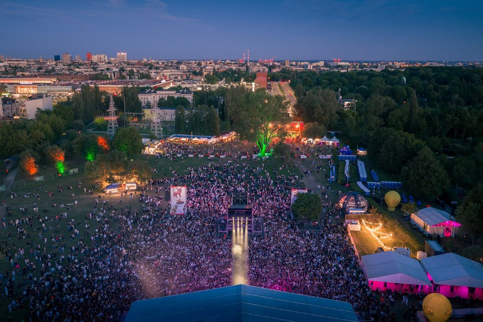 Łódź. Sentino na Juwenaliach 2026 w Łodzi. Król Malagi rozbujał tłum pod sceną!