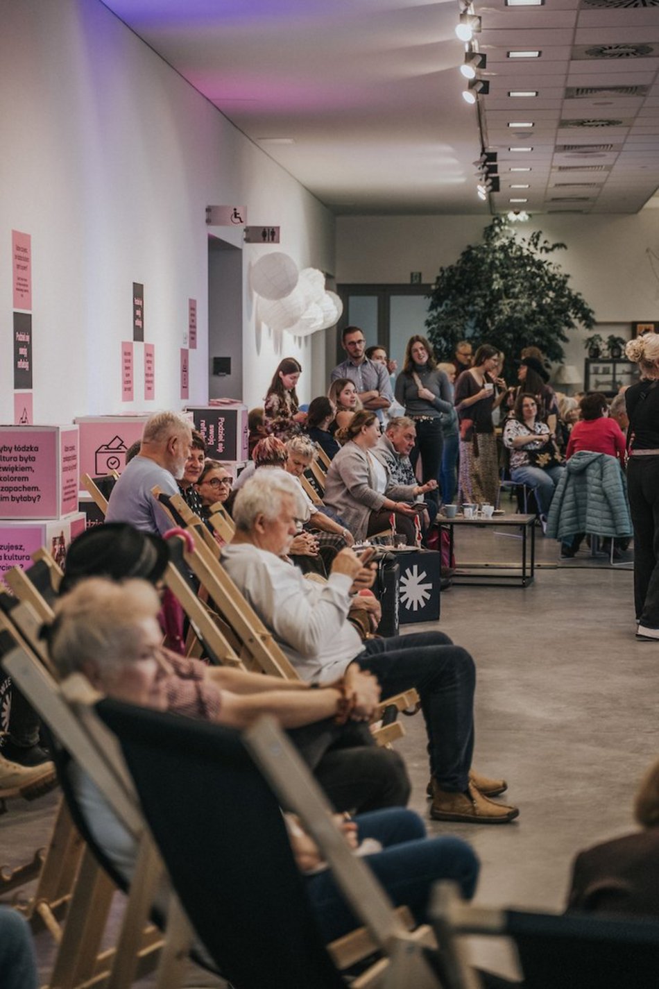 Łódź. Potańcówka w stylu retro? W Centrum Dialogu w Łodzi to możliwe!