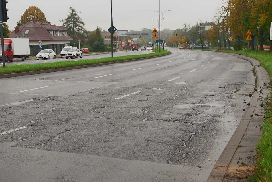 Łódź. Remont Strykowskiej w Łodzi. Który odcinek drogi zyska nową nawierzchnię?