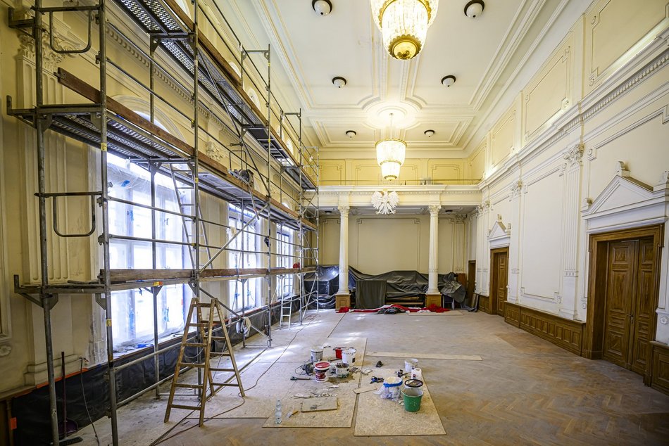 Jak idzie remont IV Liceum Ogólnokształcącego przy Pomorskiej w Łodzi