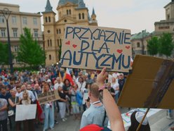 Łódź dla wszystkich! Piotrkowską przeszedł pokojowy spacer