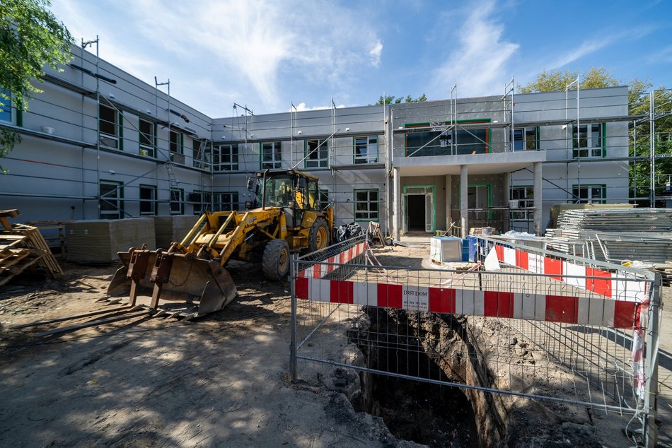 Budowa hostelu dla osób wychodzących z nałogu i ofiar przemocy domowej przy ul. Niciarnianej 41