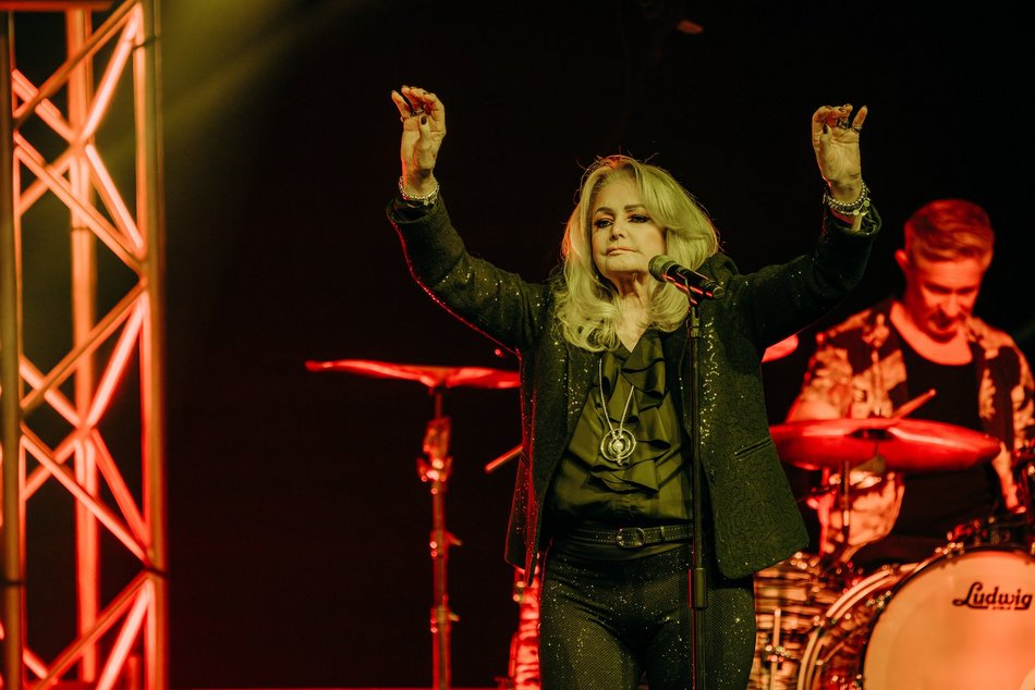Łódź. Bonnie Tyler dała czadu w Sport Arenie w Łodzi! Nie byłeś? Zobacz!