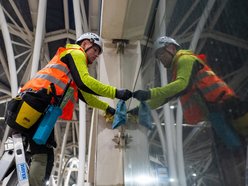 Stajnia Jednorożców w Łodzi wymyta na błysk! Zobacz te prace na wysokościach