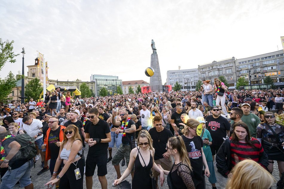 Łódź. Hołd dla DJ Hazela na Paradzie Wolności 2025 w Łodzi. Tak oddali go łodzianie!