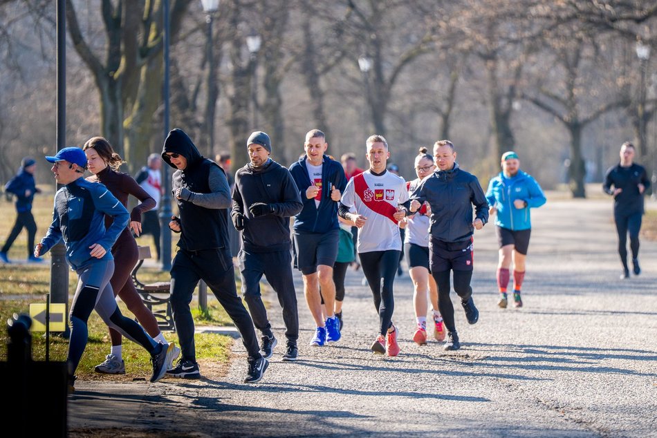 Łódź. Parkrun w Parku Poniatowskiego w Łodzi. Brałeś udział w biegu? Znajdź się na zdjęciach!
