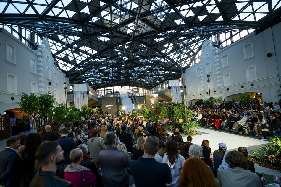 Łódź. Łódź dla klimatu. City Climate Summit, pokaz mody na dworcu Łódź Fabryczna i więcej