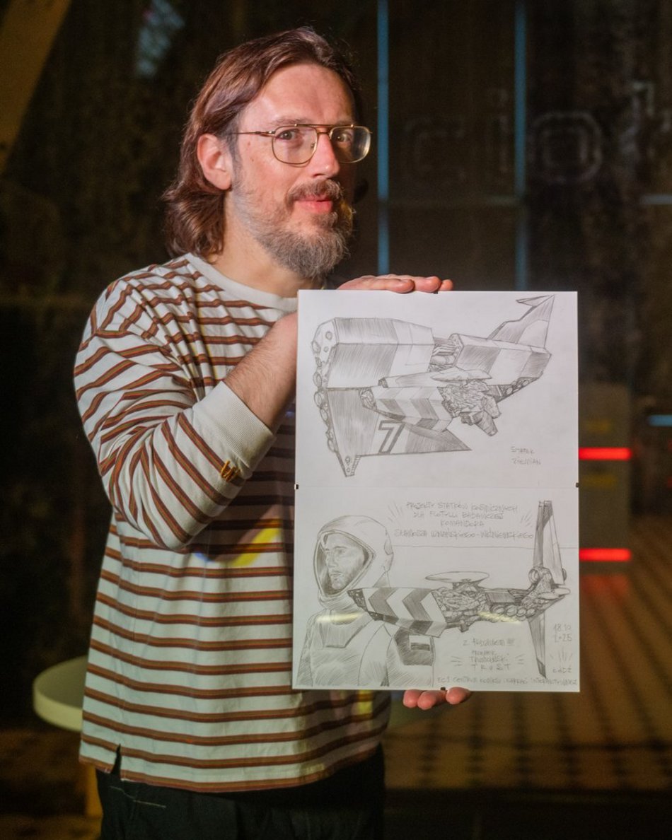 Łódź. Sławosz Uznański-Wiśniewski w EC1 Łódź. Tłumy łodzian na spotkaniu z astronautą