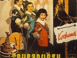 Łódź. Sławomir Kowalewski kończy 79 lat. Poznaj historię wiecznego Trubadura z Łodzi