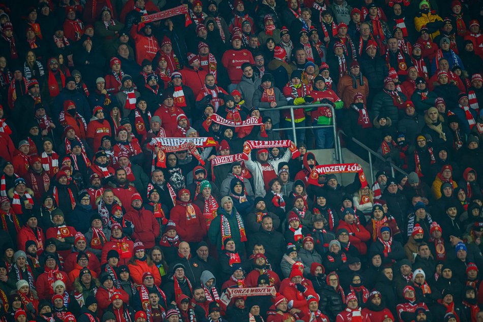 Łódź. Kibice na meczu Widzew Łódź - Cracovia. Byłeś/aś? Znajdź się w galerii!