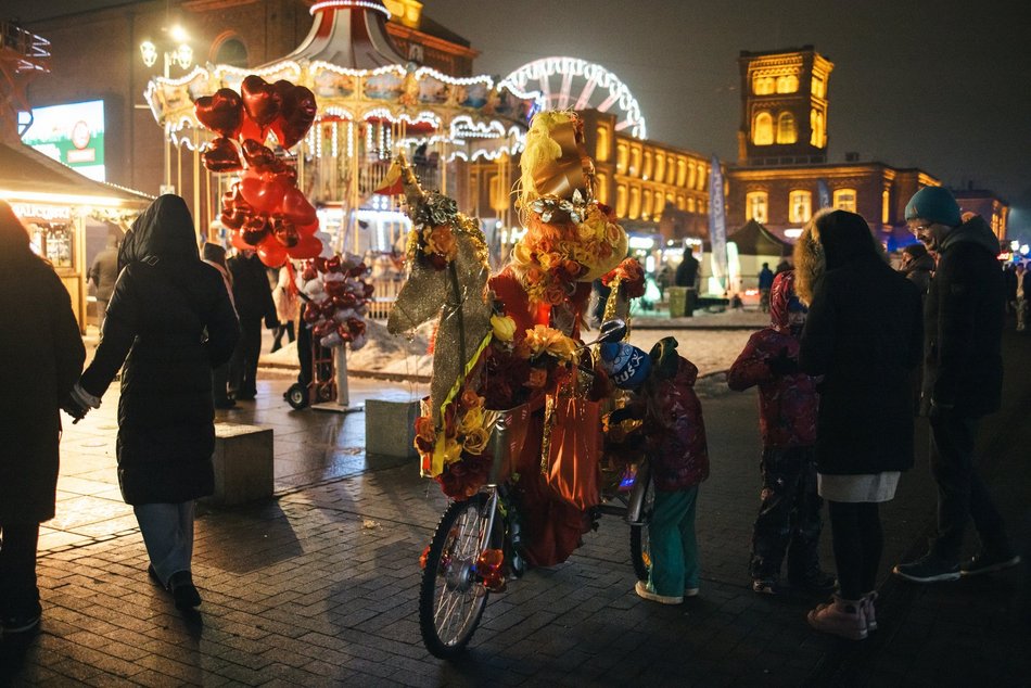 Łódź. Światełko do Nieba zakończyło WOŚP 2026 w Łodzi. Tłumy Łodzian w Manufakturze