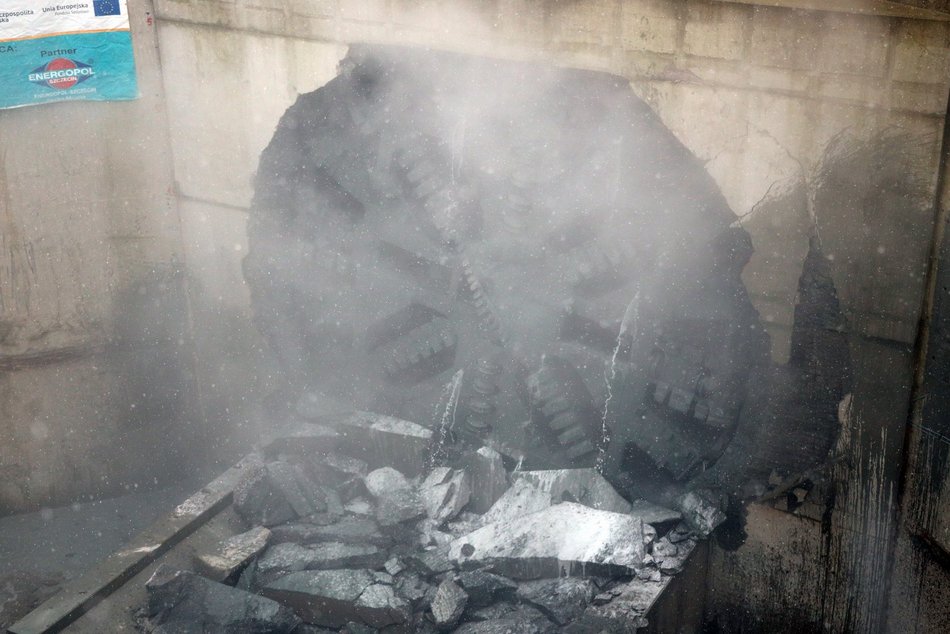Tunel średnicowy pod Łodzią. Tarcza Faustyna przebiła się na Żabieniec