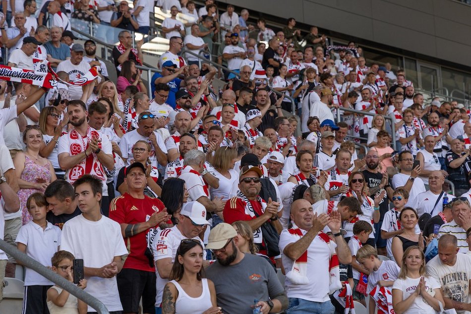 Łódź. Kibice na meczu ŁKS Łódź ze Stalą Mielec. Byłeś? Odszukaj się w naszej galerii