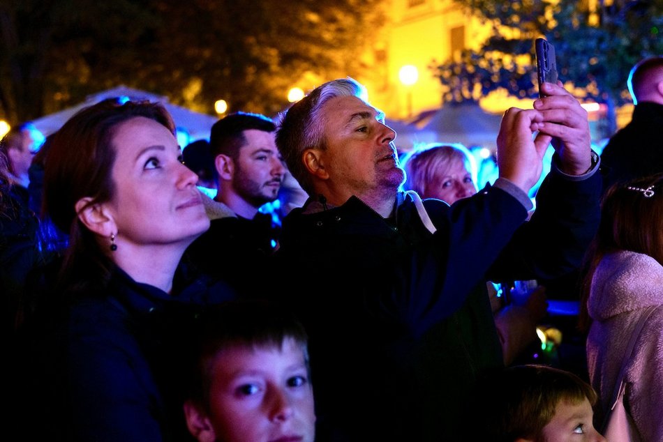 Łódź. Tłumy na Light Move Festival Łódź 2025! Mnóstwo pozytywnej energii!