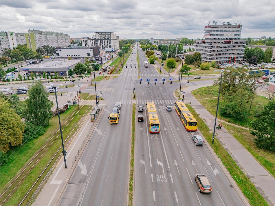 Łódź. Ulica Aleksandrowska w Łodzi przed remontem