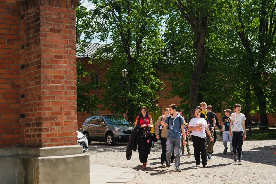 Łódź. Czas płynie powoli na Księżym Młynie w Łodzi. Zobacz, jak Łodzianie spędzają czas wolny