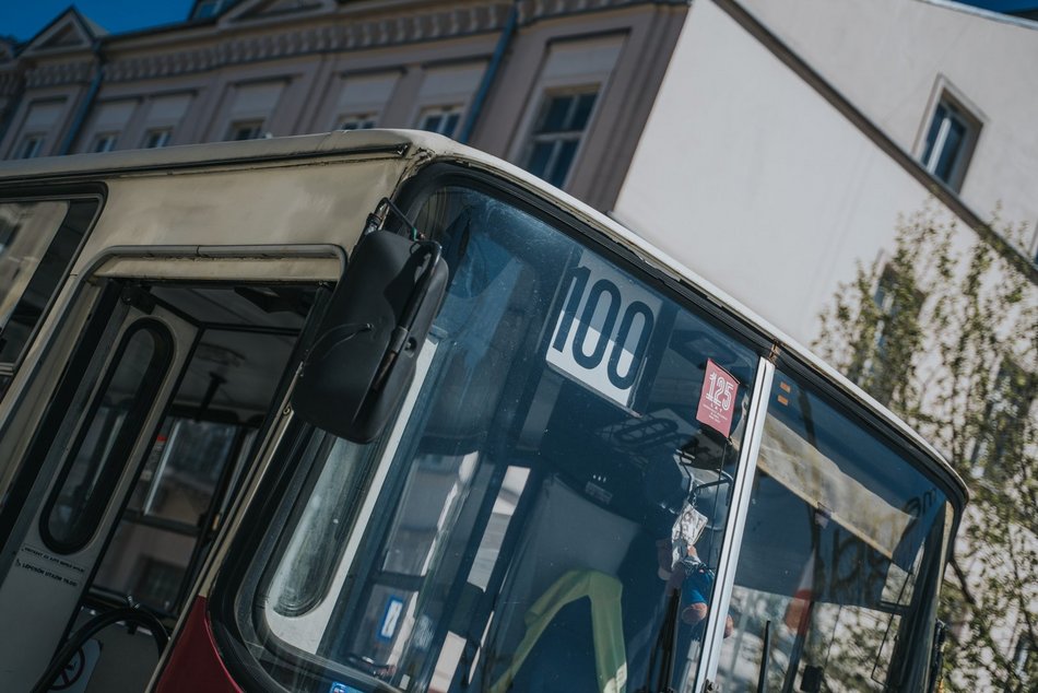 Łódź. Łódzkie Linie Turystyczne przyciągają tłumy. Kultowe pojazdy MPK Łódź znów hitem podróżnych!