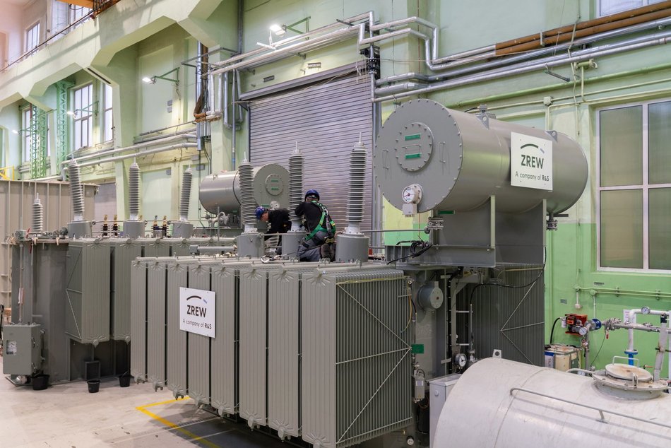 Łódź. Aż 200 nowych miejsc pracy w Łodzi! Firma ZREW Transformatory szuka pracowników