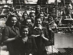 Łódź. Upadek przemysłu w Łodzi po 1989 roku. Historia zakładów Poltex i powstania Manufaktury