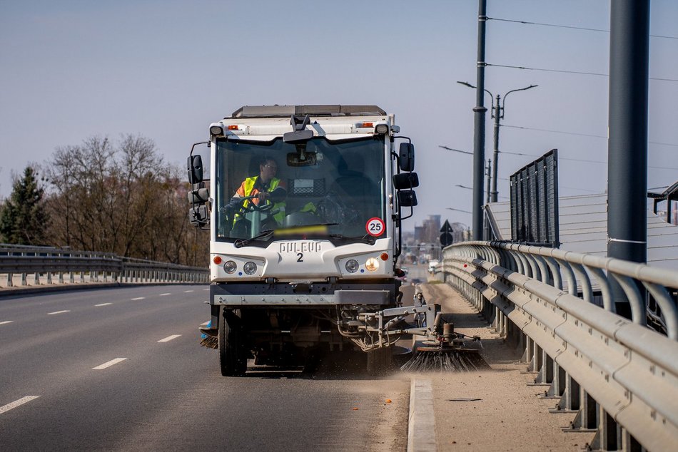 Łódź. Kolejny dzień wielkiego sprzątania w Łodzi. Na których ulicach pracują ekipy porządkowe?