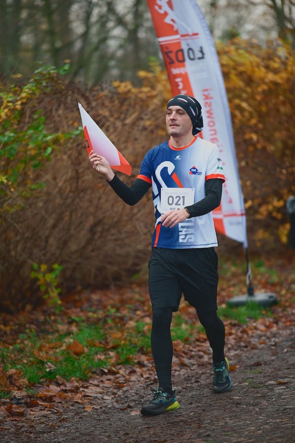 Łódź. Bieg Niepodległości w parku Julianowskim