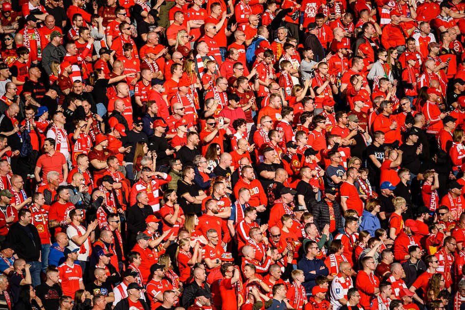 Łódź. Kibice na meczu Widzew Łódź z Motorem Lublin. Odszukaj się w galerii