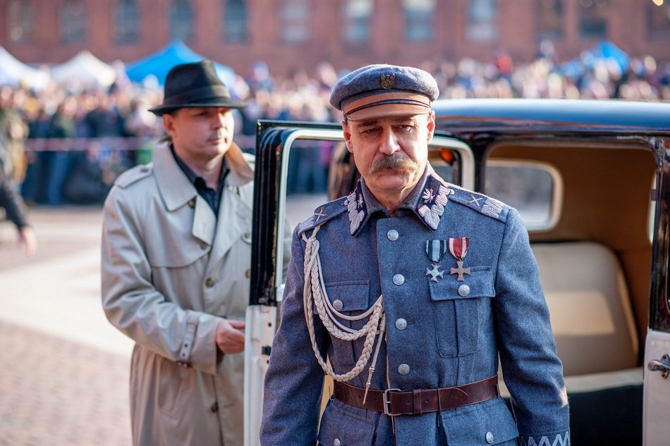 plakaty promujące spędzanie czasu w Łodzi