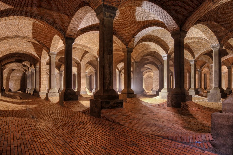 Łódź. Podziemna Katedra na Stokach w Łodzi